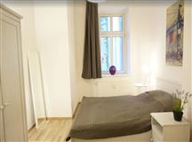 apartment for rent with 2 bedrooms and garden